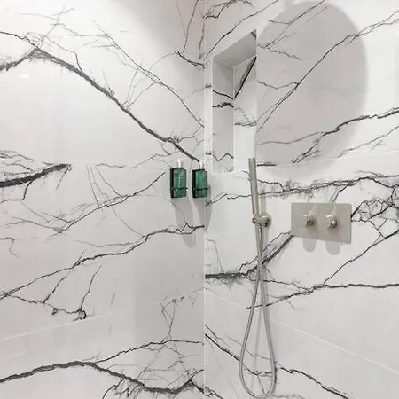 Mykeypers - Luxury & Design Flat 1br/4p- Bastille Apartment